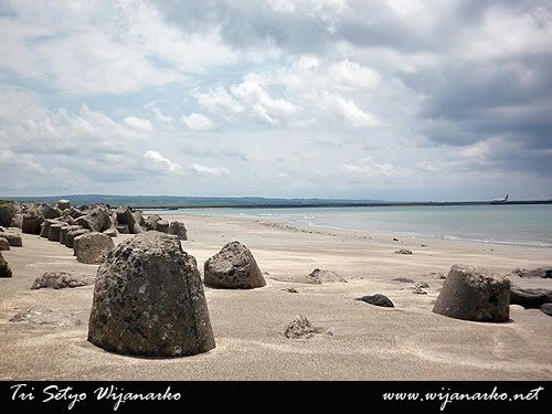 Nggak Pernah Bosen Ke Pantai Tuban Nggak Pernah Bosen Ke Pantai Tuban