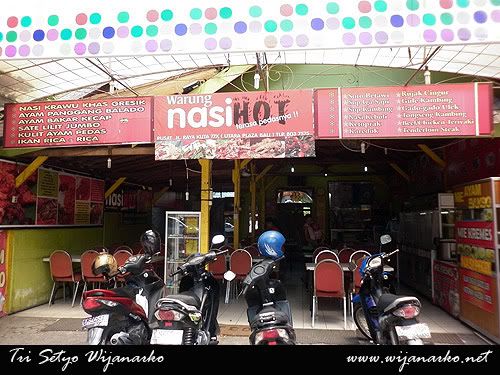 Warung Nasi HOT!! Pedasnya Tak Terkira Warung Nasi HOT!! Pedasnya Tak Terkira