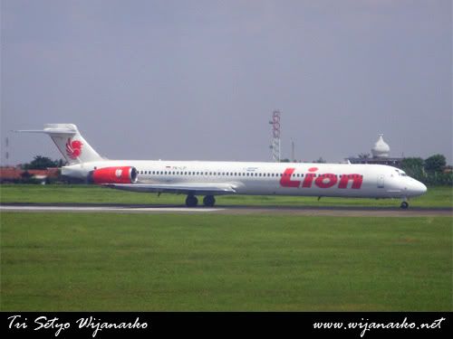 Batavia Air Boeing 737-200 Jakarta-Lampung Batavia Air Boeing 737-200 Jakarta-Lampung