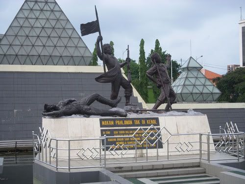 Surabaya Heritage Track (SHT) Surabaya Heritage Track (SHT)