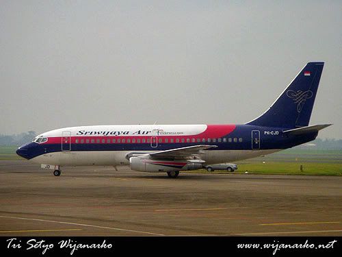 Indonesia Air Asia Boeing 737-300 Yogyakarta-Jakarta Indonesia Air Asia Boeing 737-300 Yogyakarta-Jakarta