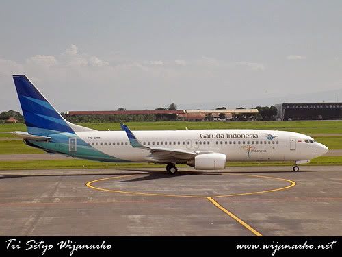 Merpati Nusantara Boeing 737-200 SUB-DPS