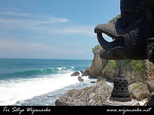 Eksotisme Pantai Ngobaran Eksotisme Pantai Ngobaran