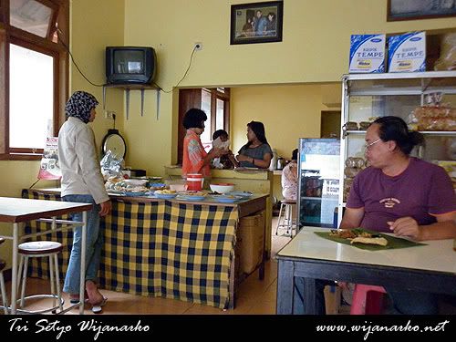 Nasi Pecel 99 Madiun Nasi Pecel 99 Madiun