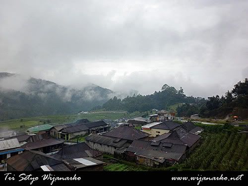 Perjalanan Ke Tawangmangu Perjalanan Ke Tawangmangu