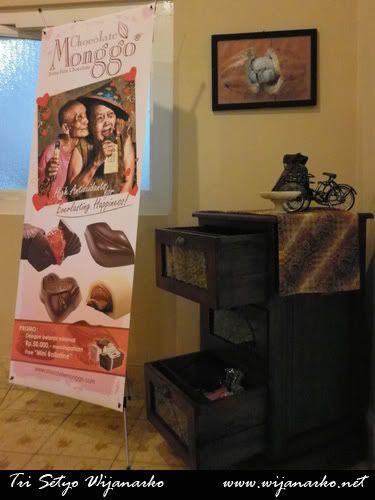 Belanja Oleh-Oleh Cokelat Monggo Belanja Oleh-Oleh Cokelat Monggo