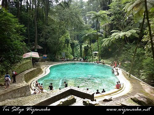 Air Terjun Grojogan Sewu Air Terjun Grojogan Sewu