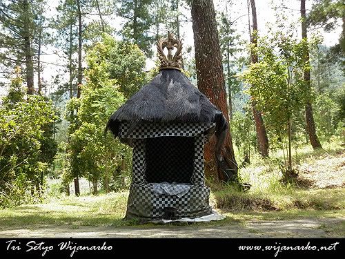 Serunya Ke Candi Kethek Serunya Ke Candi Kethek