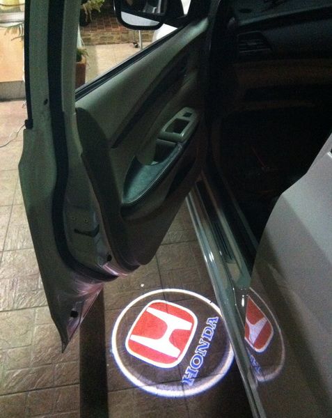 ไฟส่องพื้นโชว์โลโก้ HONDA !!   900 บาท ** / ของแต่ง VIP ราคาถูก !!