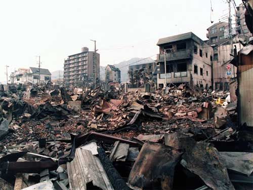 kobe earthquake japan. Aftermath.
