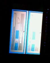 HP dv9000 bị chia đôi màn hình! Nhờ giúp đỡ gấp!!! - 1