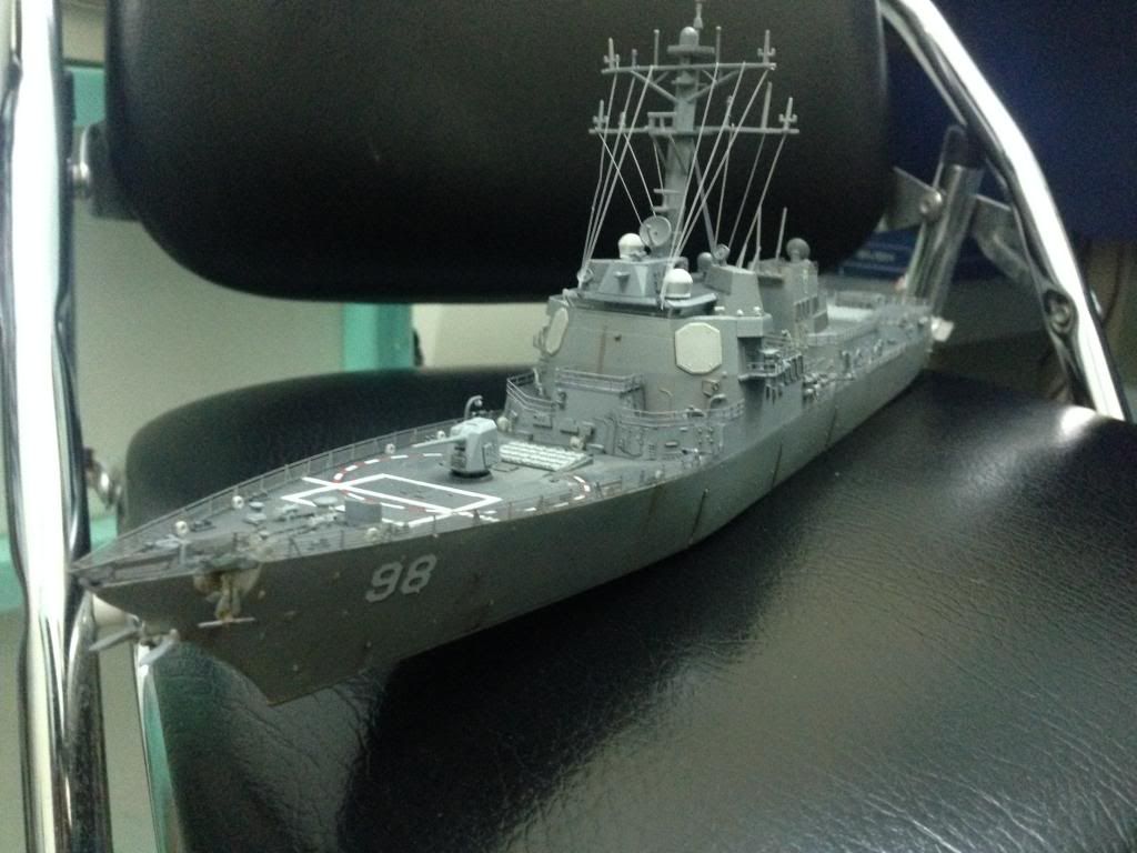 bán mô hình kít tàu khu trục mỹ DDG 98 - 1