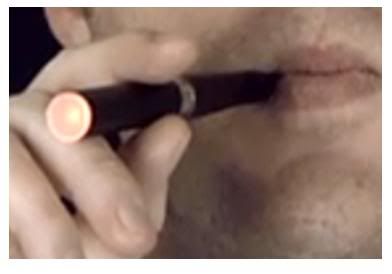 red LED on Scott Bonner's Echo e-cigarette