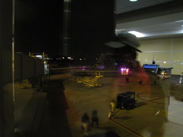 aircraft down on the tarmac 130709 Kansas City