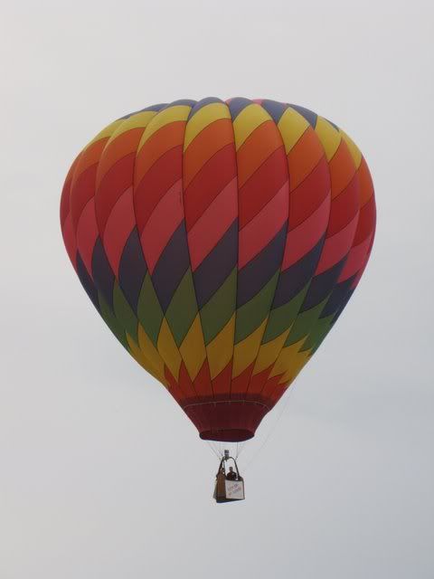 diagonal balloon 190909