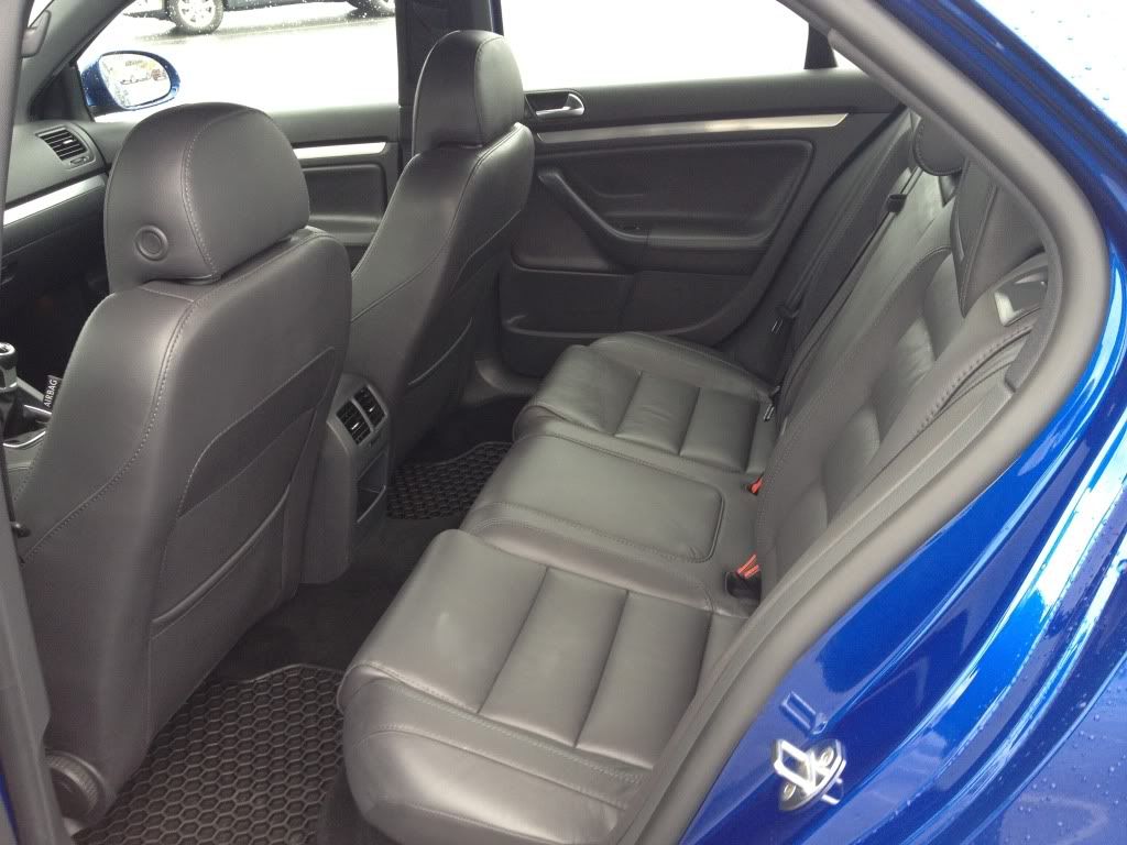 Vwvortex Com 09 Gli Autobahn Laser Blue With Ground