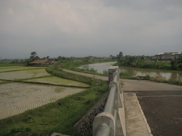 tour de citarik river