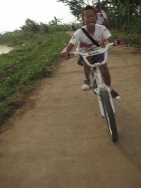 tour de citarik river